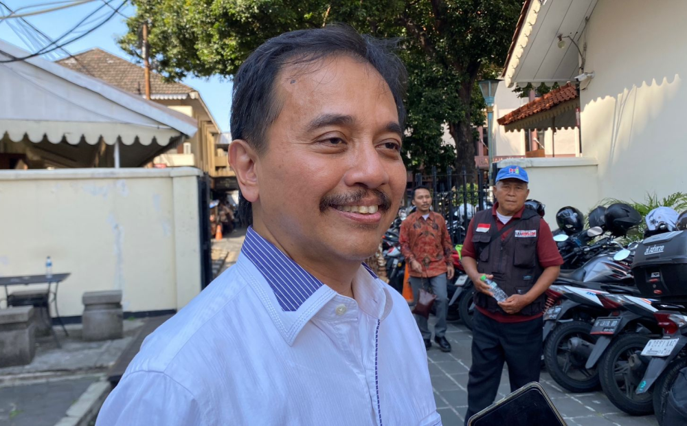 Jokowi Klaim Bawa Ijazah Asli Saat Diperiksa, Roy Suryo: Saya Senyum Aja Deh