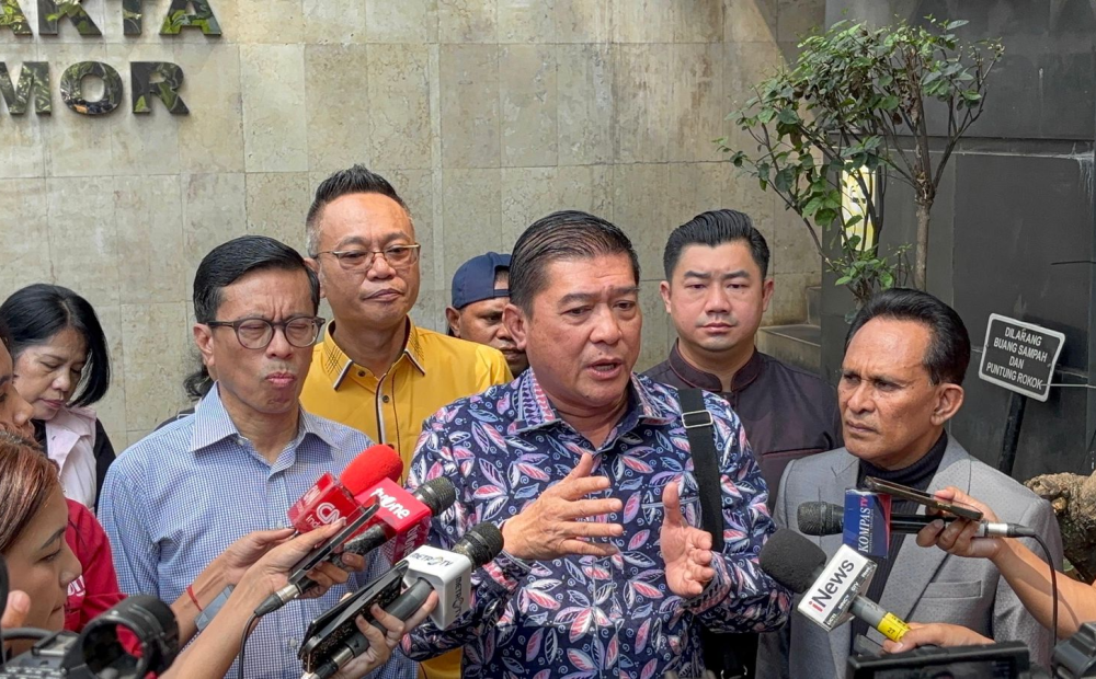 Silfester Klaim Ijazah Jokowi Asli Berdasarkan Pengakuan Bareskrim