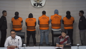 5 tersangka yang terjaring operasi tangkap tangan (OTT) terkait dugaan korupsi jalan yang melibatkan Dinas PUPR Sumut dan Satker PJN Wilayah I Sumut | YouTube KPK RI