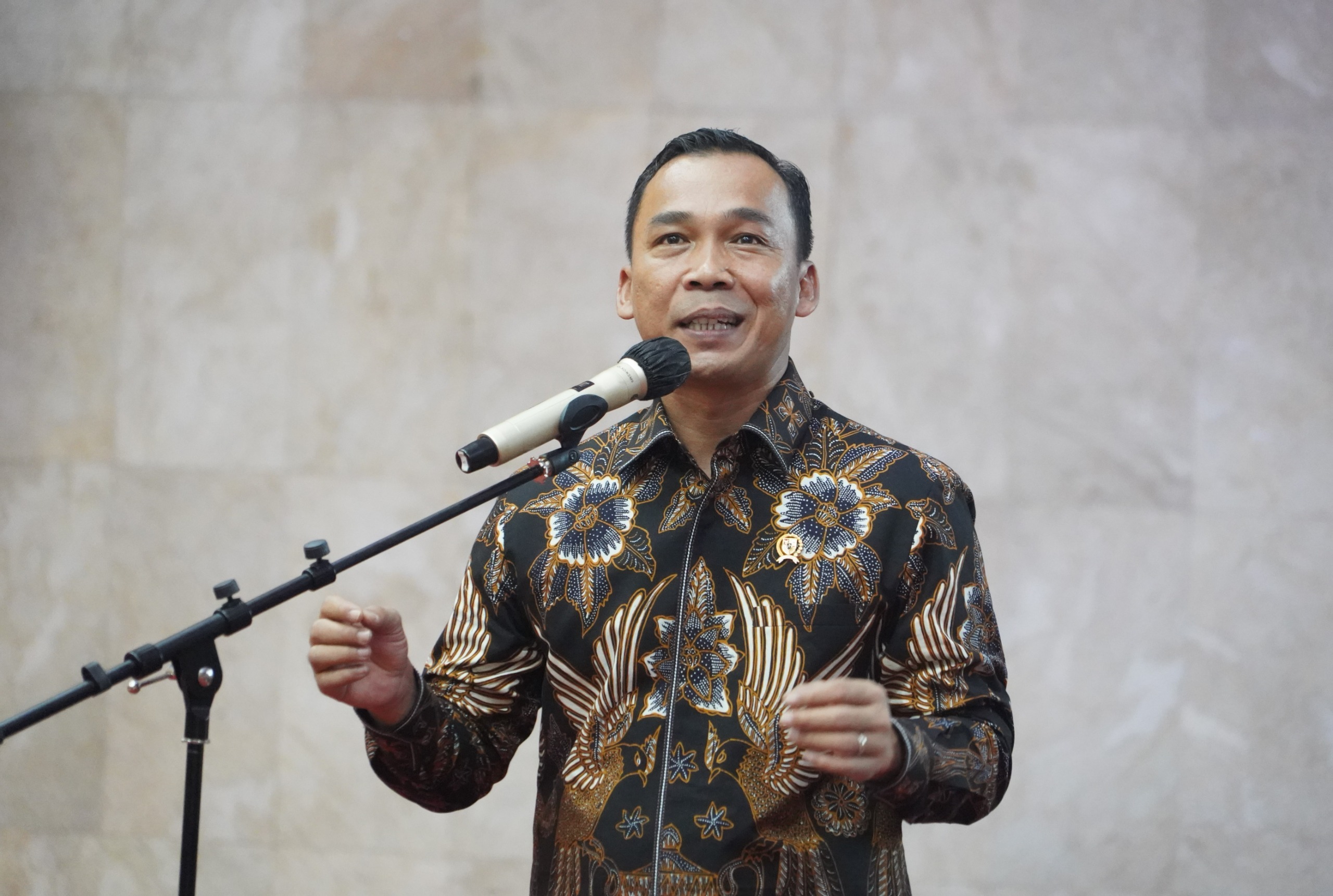 BKKBN Sebut Warga Indonesia Sulit Glowing, Wihaji: Kita Harus Positive Thinking