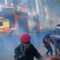 Polisi membalas lemparan petasan massa aksi dengan melemparkan gas air mata di Mako Brimob Kwitang, Jakarta, Jumat, 29/8/2025 | Syahrul Baihaqi/Forum Keadilan