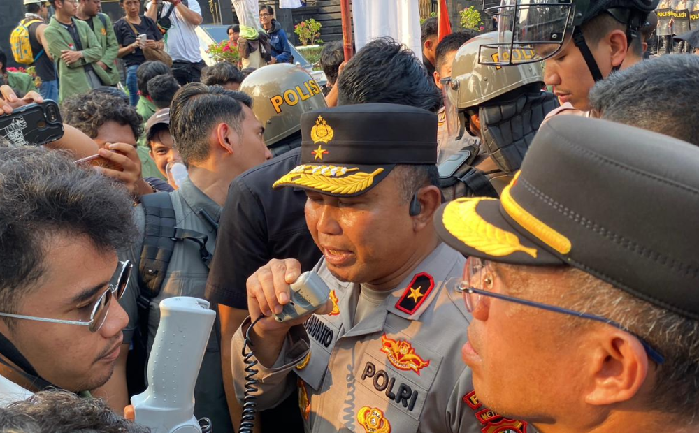 Negosiasi Mahasiswa dengan Wakapolda, Minta Kapolda Temui Massa