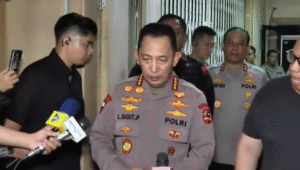 Kapolri Jenderal Listyo Sigit Prabowo meminta maaf atas insiden tewasnya pengemudi ojek online (ojol) akibat dilindas kendaraan taktis (rantis) polisi di RSCM, Jumat, 29/8/2025 dini hari | Ist