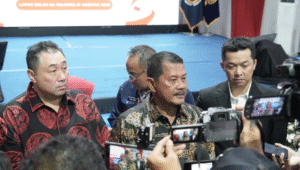 Dirjenpas Mashudi (tengah) usai memberikan remisi ke sejumlah narapidana | Ist