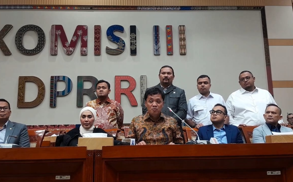 Komisi III Setujui Inosentius Jadi Calon Hakim MK