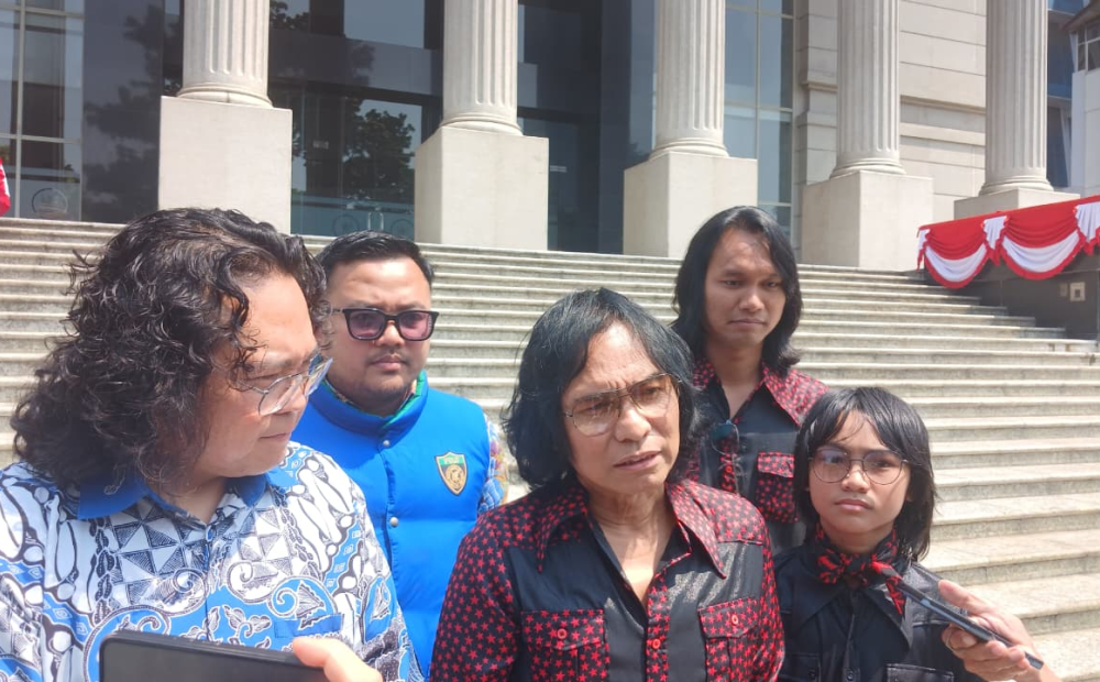 Serahkan Kesimpulan Uji Materil Hak Cipta ke MK, T’Koos Band Ajak Musisi Tetap Berani Tampil di Panggung