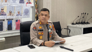 Kasubbid Penmas Polda Metro Jaya AKBP Reonald Simanjuntak, saat memberikan keterangan kepada media di Polda Metro Jaya, Jumat, 15/8/2025 | Ari Kurniansyah/Forum Keadilan