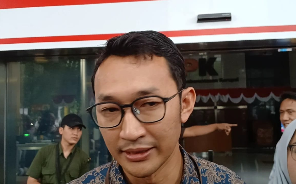 KPK Amankan 22 Kendaraan dalam OTT Wamenaker Immanuel Ebenezer