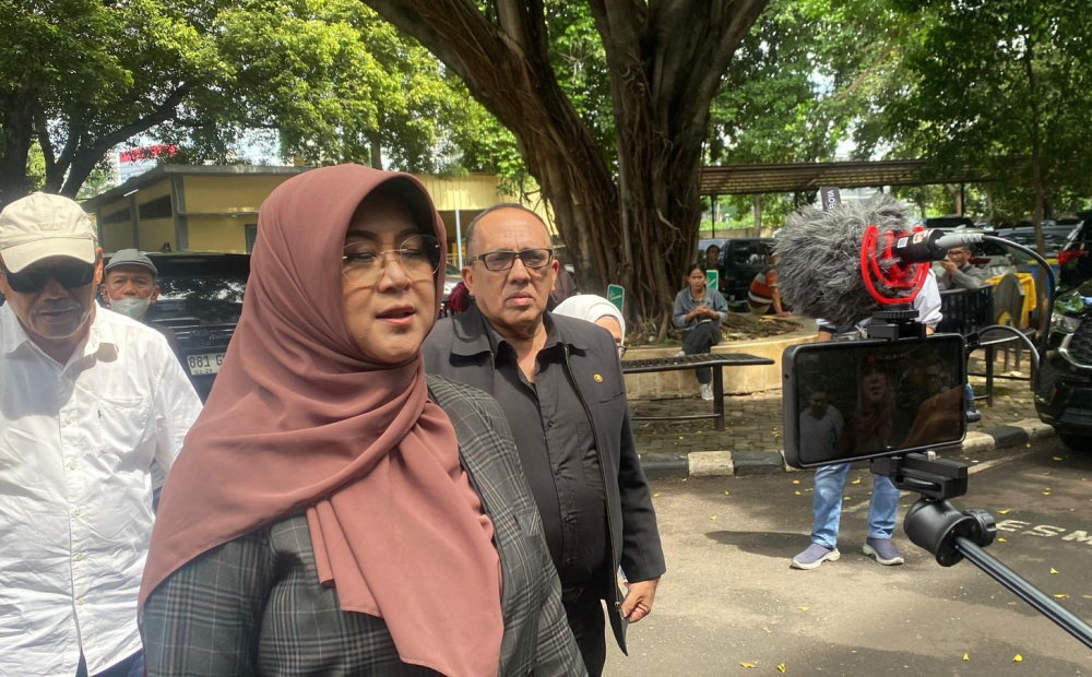 Dokter Tifa Penuhi Panggilan Polda, Sebut Surat Polisi Ganjil