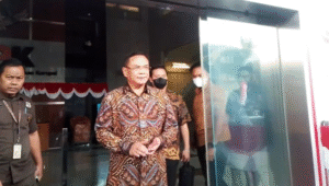 Bupati Pati Sudewo di Gedung Merah Putih KPK, Jakarta, Rabu, 27/8/2025 | Muhammad Reza/Forum Keadilan