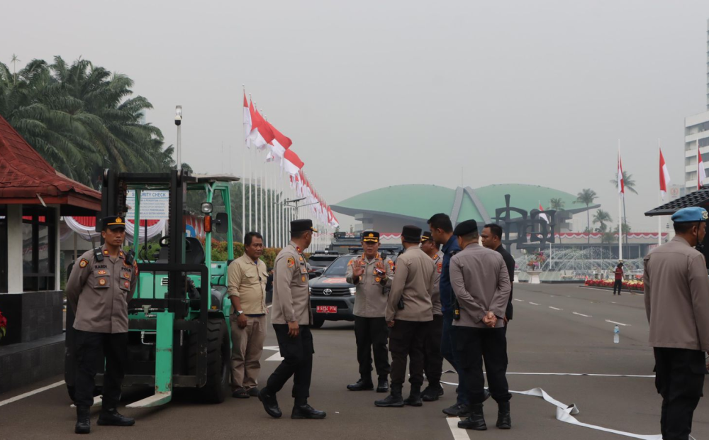 1.250 Personel Gabungan Amankan Aksi di DPR Hari Ini