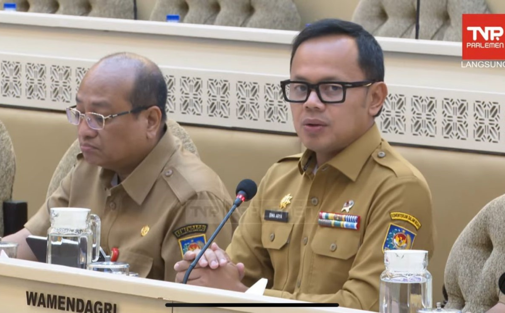 Irjen Kemendagri Tak Ikut Rapat Bersama DPR Akibat Kompleks Parlemen Terkepung Demo