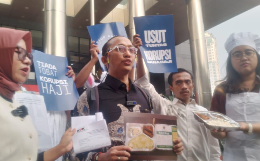 ICW Laporkan Tiga Pejabat Kemenag ke KPK, Dugaan Korupsi Dana Haji 2025: Kerugian Negara Rp306 Miliar