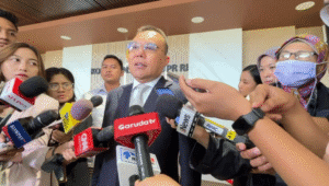 Wakil Ketua DPR RI Fraksi Gerindra Sufmi Dasco Ahmad, meluruskan polemik terkait tunjangan rumah anggota dewan yang belakangan ramai dibicarakan publik di Gedung DPR, Senayan, Jakarta Pusat, Selasa, 26/8/2025 | Novia Suhari/Forum Keadilan
