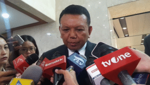 Wakil Menteri Sekretariat Negara (Wamensetneg) Bambang Eko Suhariyanto menegaskan bahwa penyusunan Struktur Organisasi dan Tata Kerja (SOTK) Kementerian Haji ditargetkan rampung dalam kurun waktu 30 hari atau satu bulan, di Gedung DPR RI, Senayan, Jakarta Pusat, Selasa, 26/8/2025 | Novia Suhari/Forum Keadilan