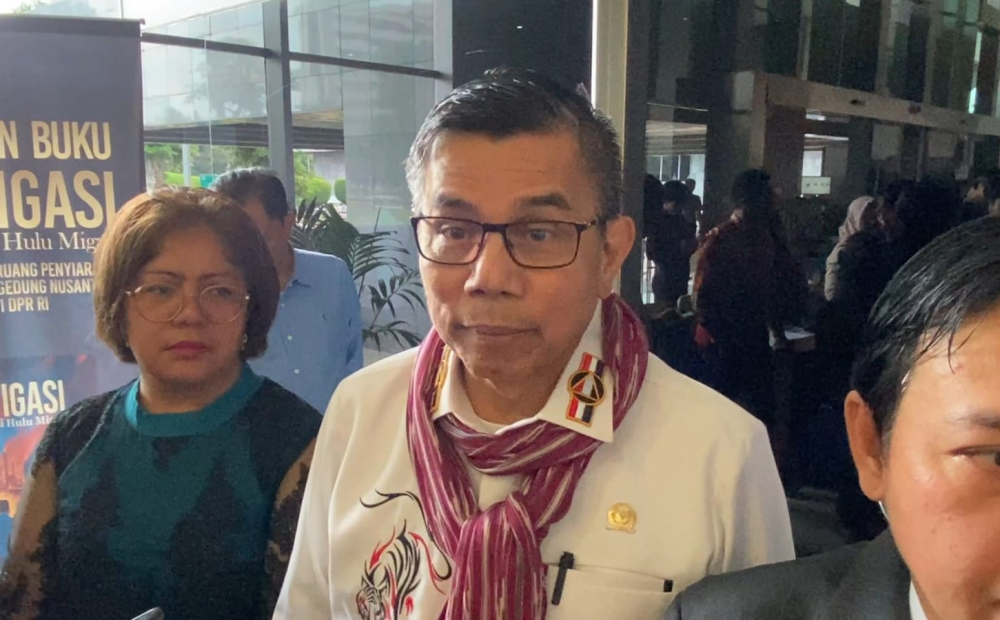 Diduga Gunakan Gas Air Mata Kedaluwarsa, Komisi III DPR: Minta Penjelasan Polisi Dulu