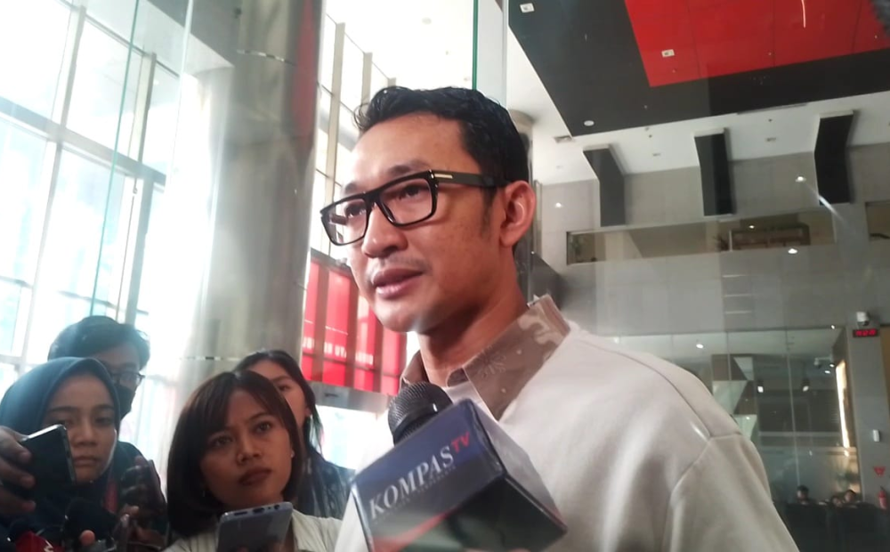 KPK Temukan 4 Ponsel, Tersembunyi di Plafon Rumah Dinas Noel
