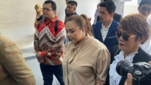 Lisa Mariana dan Tim Kuasa Hukum Tiba di Bareskrim Polri, Jakarta Selatan, Kamis, 7/8/2025 | Ari Kurniansyah/Forum Keadilan