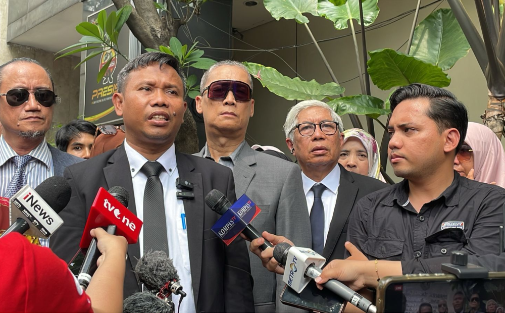 Kuasa Hukum Roy Suryo Cs Minta Jadwal Pemeriksaan di Polda Metro Diundur Jelang 17 Agustus