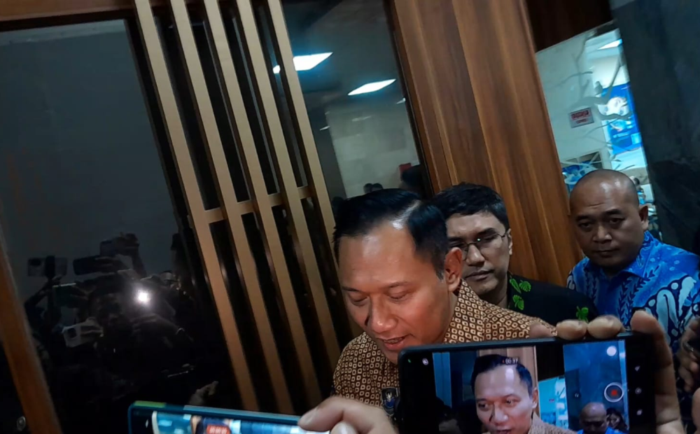 Tak Disapa Gibran, AHY: Enggak Ada Masalah Kok