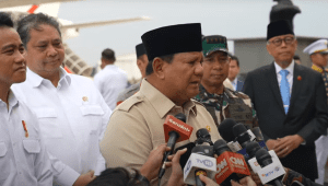 Presiden Prabowo Subianto di Pangkalan TNI AU Halim Perdanakusuma, Jakarta, Sabtu, 27/9/2025. | YouTube Sekretariat Presiden
