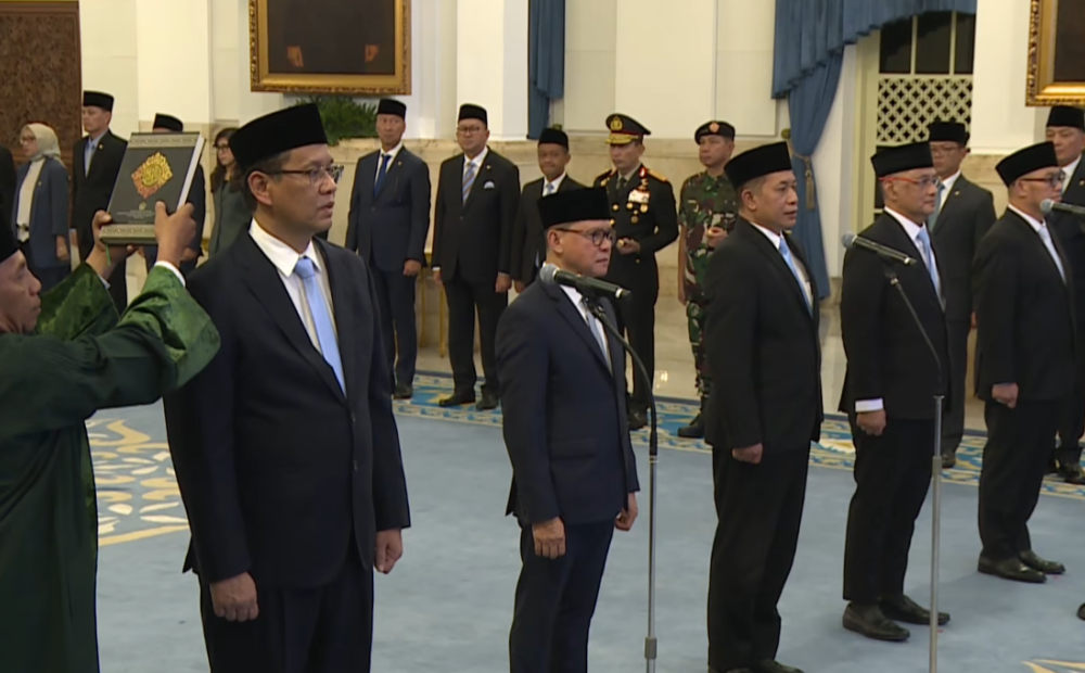 Pengamat soal Reshuffle: Sri Mulyani-Prabowo Tak Sejalan hingga Negosiasi dengan PDI Perjuangan Jalan di Tempat