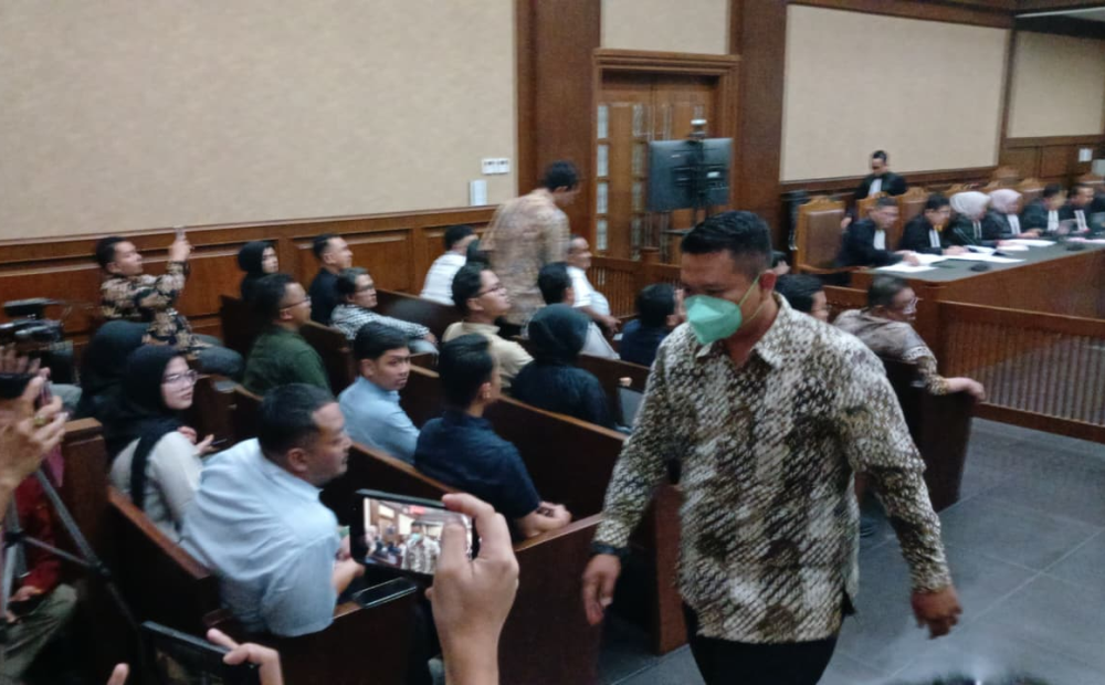 Kasus Suap Migor, Saksi Ungkap Dapat Titipan Tas Berisi Uang Rupiah dan Dolar dari Djuyamto