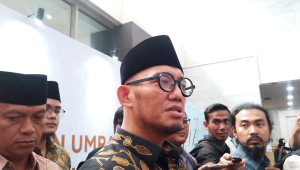Wakil Menteri Haji dan Umrah Dahnil Anzar Simanjuntak di Gedung Kementerian Haji dan Umroh, Jakarta, Selasa, 30/9/2025 | Muhammad Reza/Forum Keadilan