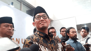 Wakil Menteri Haji dan Umrah Dahnil Anzar Simanjuntak di Gedung Kementerian Haji dan Umroh, Jakarta, Selasa, 30/9/2025 | Muhammad Reza/Forum Keadilan