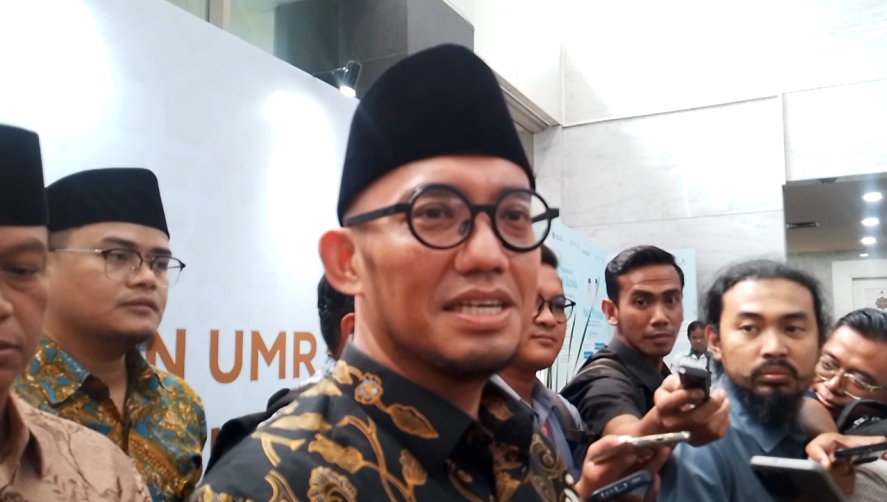 Rekrutmen Petugas Haji dibuka November, Wamen: Wajib Jalani Pelatihan di Barak