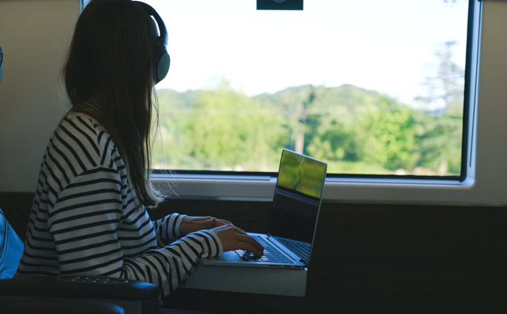 Mengenal Gaya Hidup Digital Nomad yang Semakin Populer