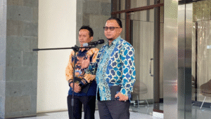 Komisioner Komisi Kepolisian Nasional (Kompolnas) Choirul Anam di Div Propam, Jakarta Selatan, Selasa, 2/9/2025 | Ari Kurniansyah/Forum Keadilan