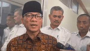 Menteri Desa dan Pembangunan Daerah Tertinggal (Mendes PDT) Yandri Susanto di Kompleks Parlemen, Senayan, Jakarta, Rabu, 24/9/2025 | Novia Suhari/Forum Keadilan