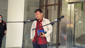 Komisioner Komisi Nasional Hak Asasi Manusia (Komnas HAM) Saurlin Siagian di Gedung Div Propam Polri, Jakarta Selatan, Selasa, 2/9/2025 | Ari Kurniansyah/Forum Keadilan