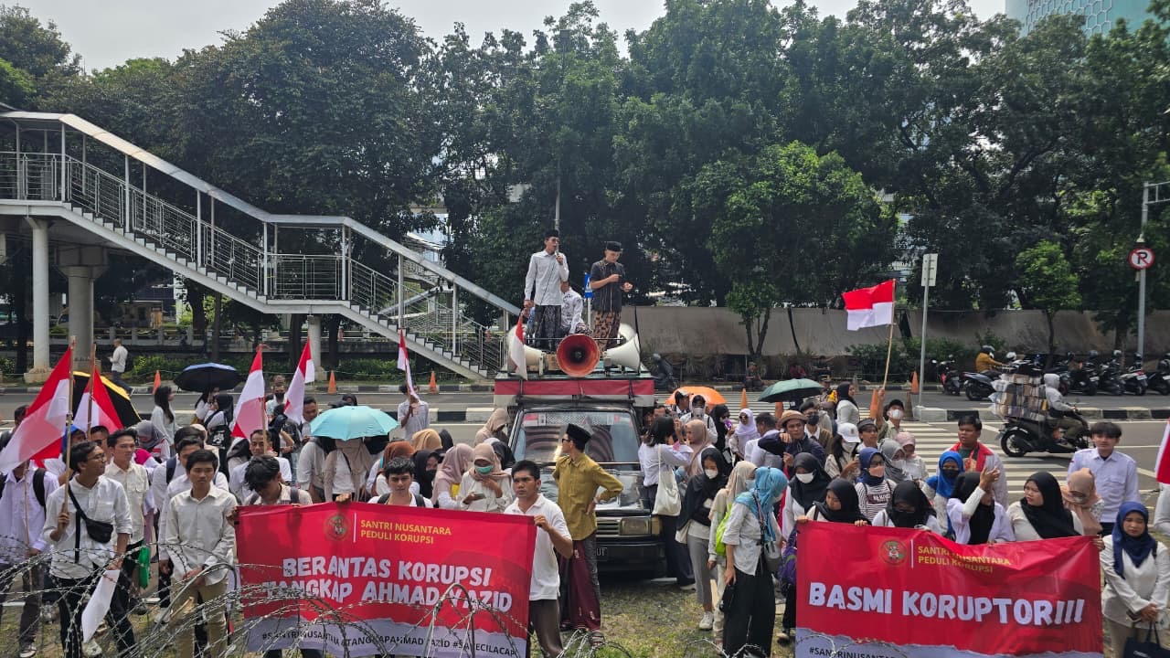 Aksi di KPK dan Kejagung: Massa Tuntut Penanganan Dugaan Korupsi 18 M Gus Yazid