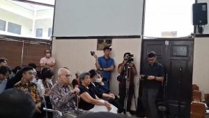 Keluarga Nadiem Makarim hadiri sidang praperadilan di PN Jaksel, Jumat, 3/10/2025 | Syahrul Baihaqi/Forum Keadilan