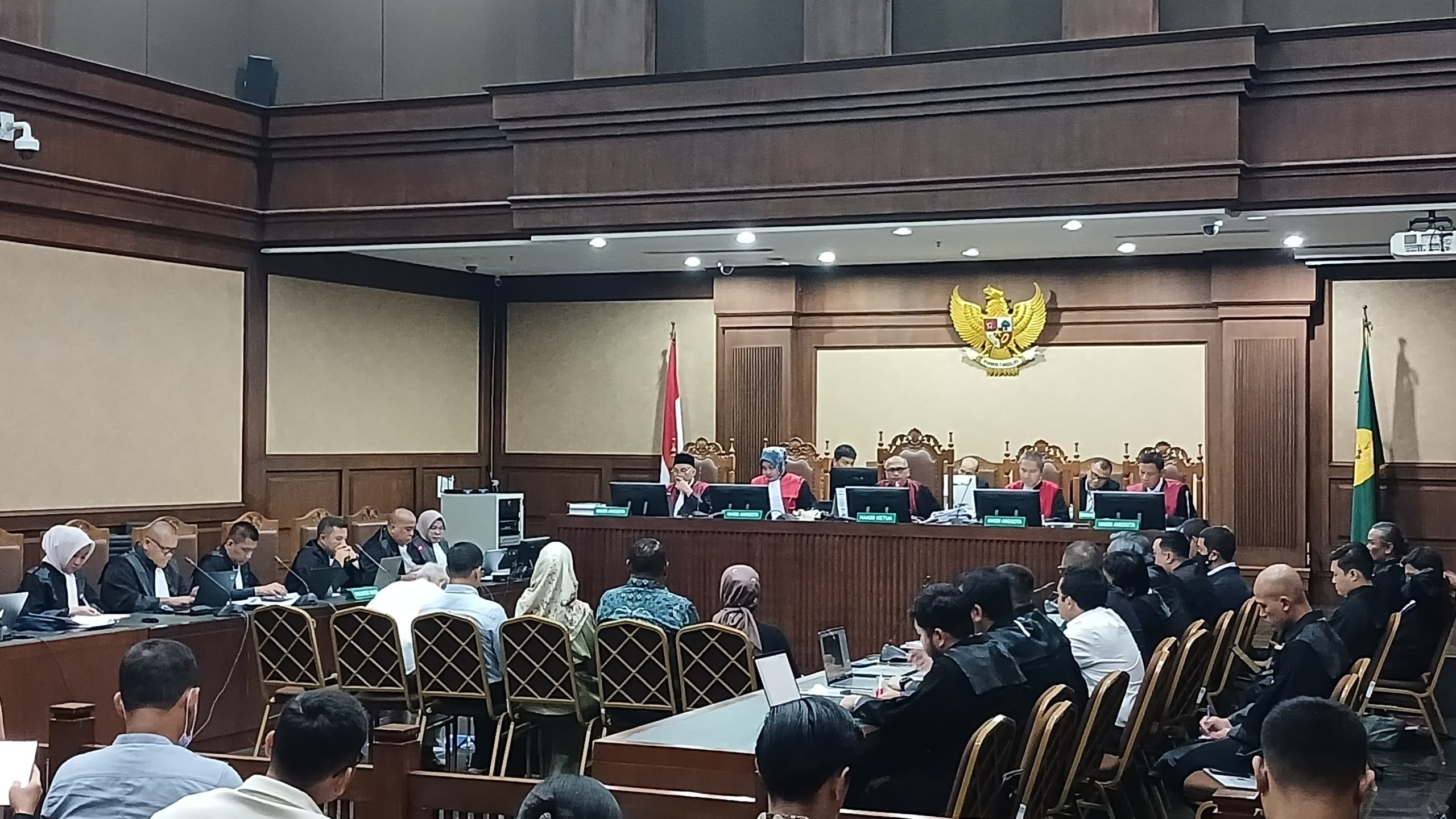 Kewenangnanya Dicabut, Eks Dirut Pertamina Tak Tahu Peran Kerry Riza di Penyewaan Terminal BBM