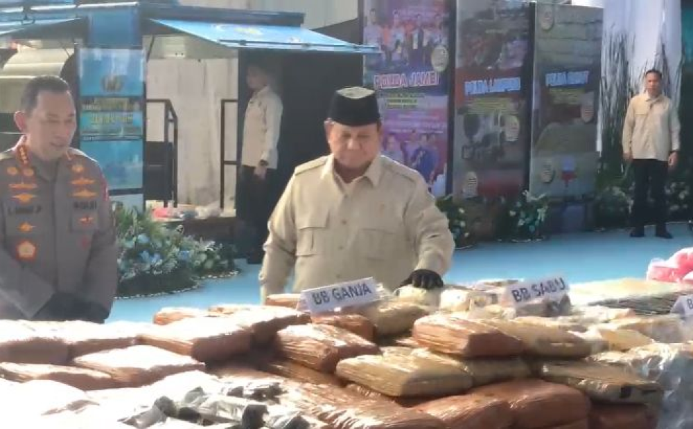 Presiden Prabowo Turut Serta Musnahkan Barang Bukti Narkoba Sitaan Polri