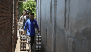 Program Makan Bergizi Gratis (MBG) yang diterima di Posyandu, Lombok Tengah, untuk anak balita, ibu hamil dan menyusui, pada Sabtu, 27/9/2025. | Dok BGN