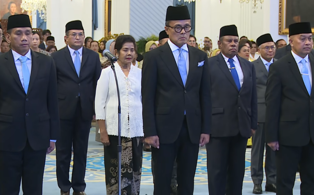 Prabowo Lantik Dony Oskaria Jadi Kepala BP BUMN