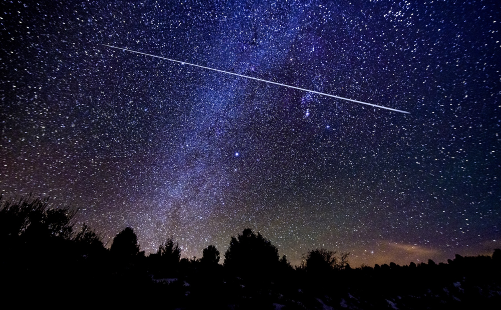 Jadwal dan Cara Melihat Hujan Meteor Draconid 2025 di Indonesia