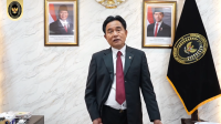 Menteri Koordinator Bidang Hukum, HAM, Imigrasi, dan Pemasyarakatan (Menko Kumham Imipas), Yusril Ihza Mahendra, Memberikan pernyataan terkait visa atlet Israel, pada Kamis, 9/10/2025. | Instagram @kumhamimipas