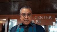 Wakil Ketua Komisi II DPR RI Fraksi Partai Demokrat, Dede Yusuf, menyatakan dukungannya terhadap rencana penggunaan mobil Maung sebagai kendaraan dinas bagi para menteri | Novia Suhari/ Forum Keadilan