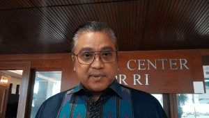 Wakil Ketua Komisi II DPR RI Fraksi Partai Demokrat, Dede Yusuf, menyatakan dukungannya terhadap rencana penggunaan mobil Maung sebagai kendaraan dinas bagi para menteri | Novia Suhari/ Forum Keadilan