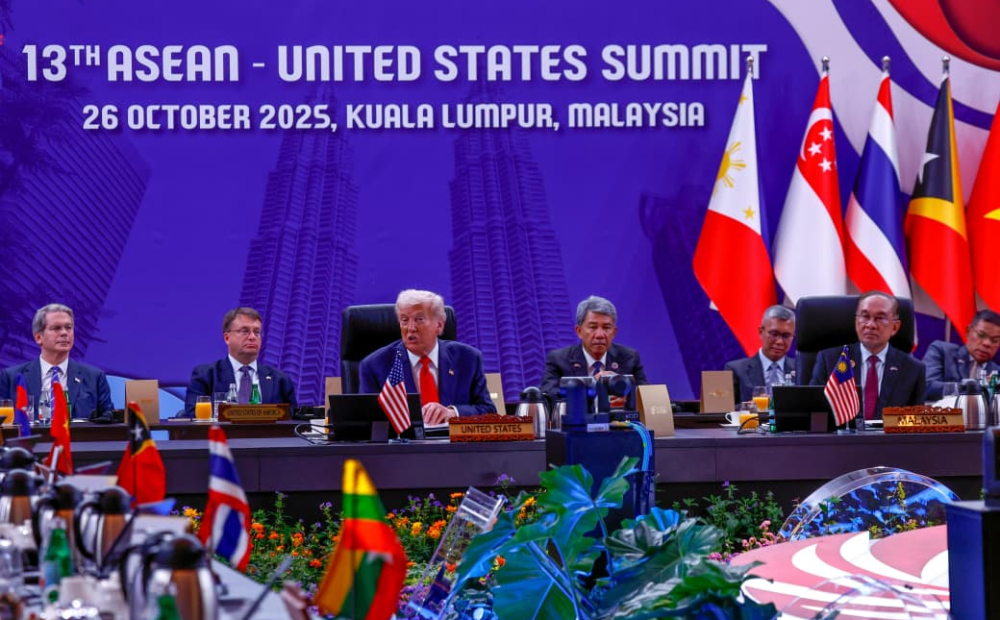 Di KTT Asean Trump Puji Prabowo: Dukungan Luar Biasa