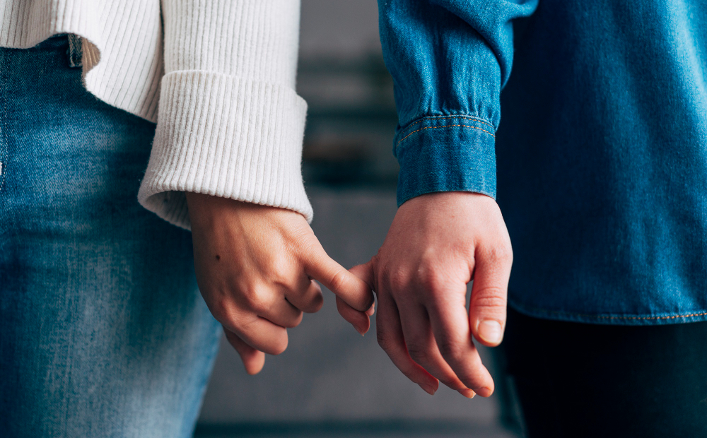 Fenomena Situationship yang Bikin Bingung Antara Teman atau Pacar