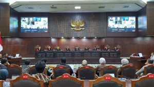 9 Hakim Konstitusi saat membacakan sejumlah putusan di Gedung MK, Kamis, 16/10/2025 | Syahrul Baihaqi/Forum Keadilan