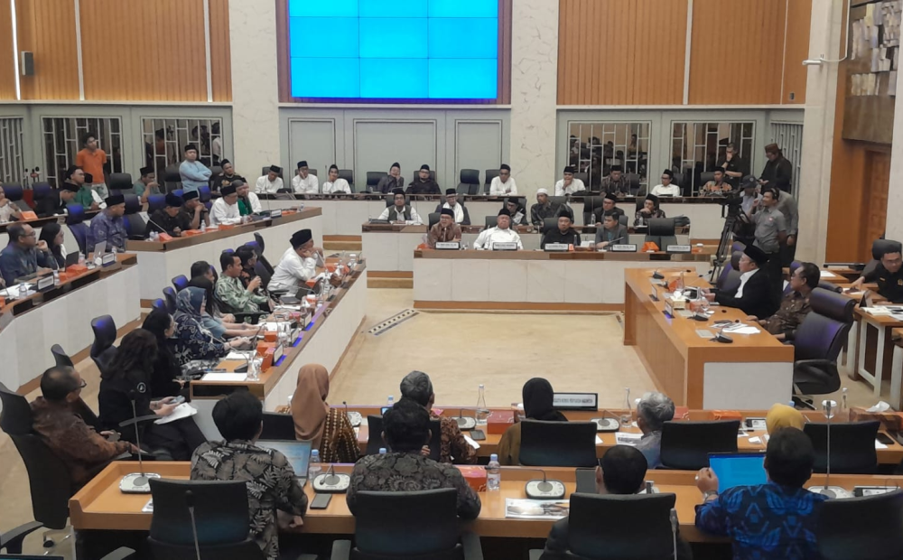 Komisi VIII DPR Minta Elite Trans7 Mondok 40 Hari di Pesantren