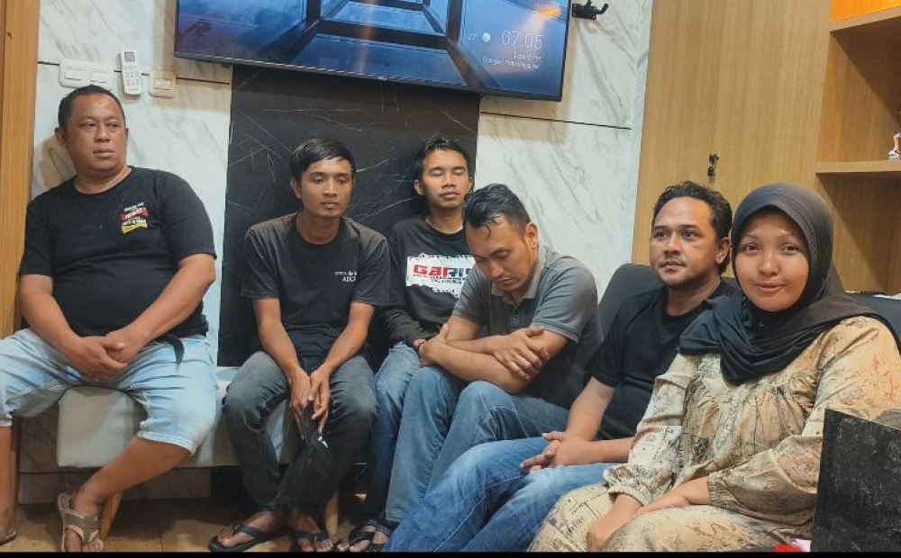 Cerita Istri Korban Penyekapan di Jagakarsa, Kabur Lompat Pagar Sampai Celana Robek