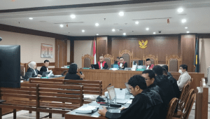 Manajer keuangan PT Darmex Plantations periode 2010–2024 Karelina Gunawan di Pengadilan Tipikor Jakarta, Jumat, 10/10/2025 | Syahrul Baihaqi/Forum Keadilan